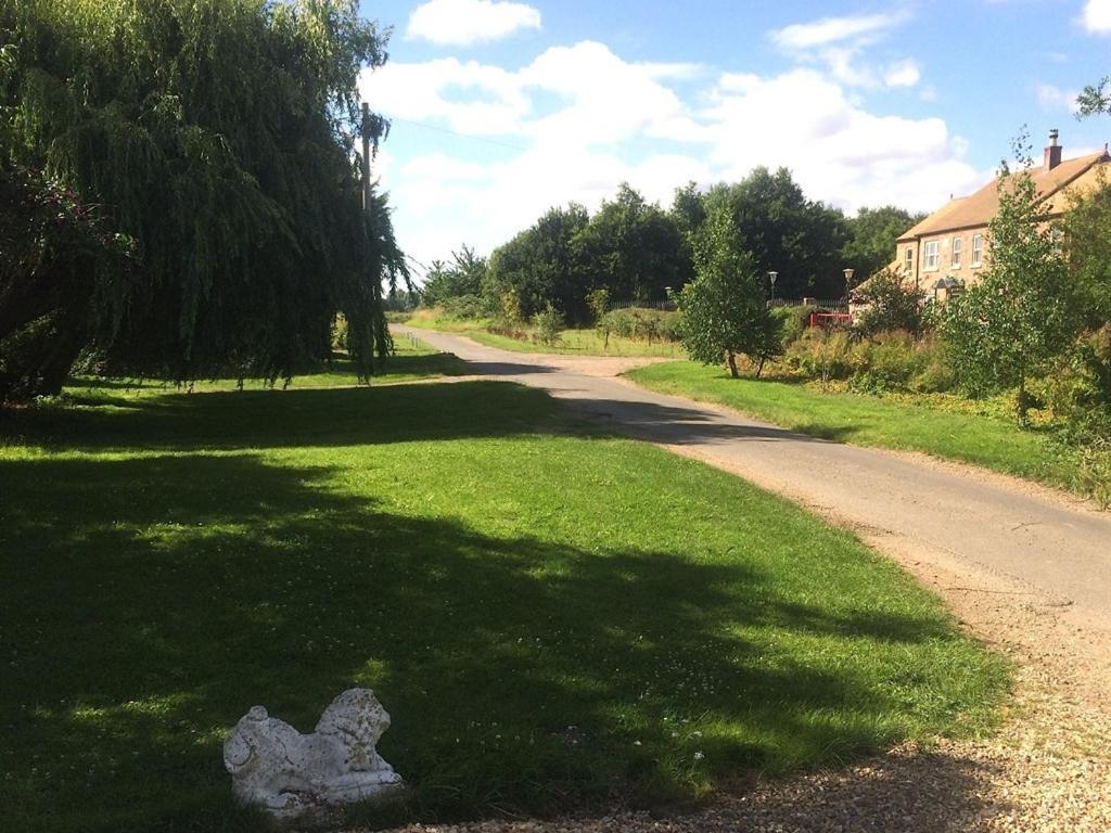Woodpaddock Bed & Breakfast Марч Экстерьер фото